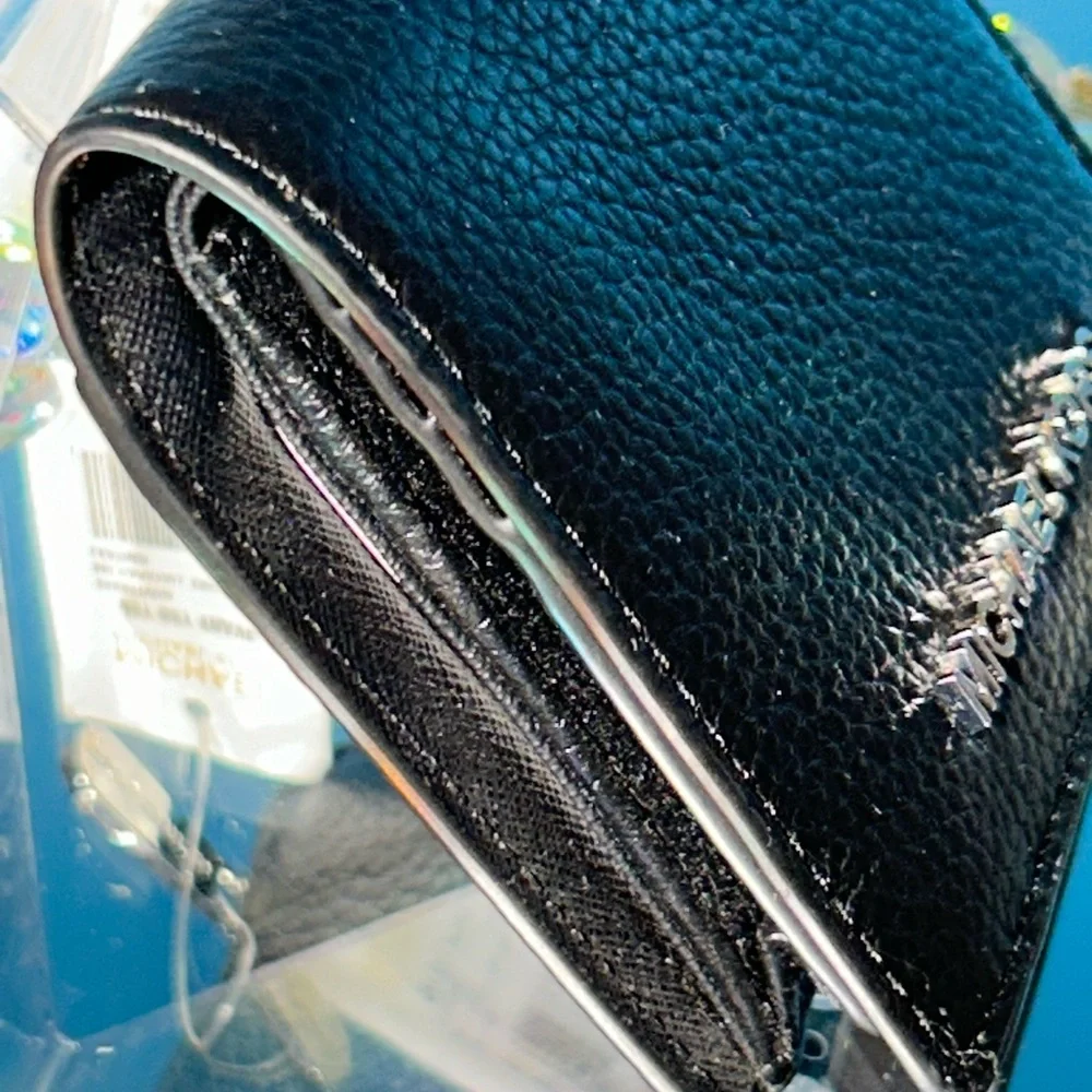 Michael Kors Black Key & Card Holder Pebbled Leather 4.5” x 4” NWT - Picture 5 of 12